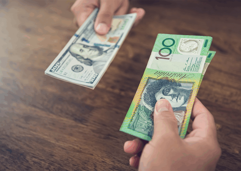 Currency exchange between two hands Travel money cards